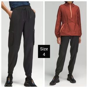Lululemon Black Relaxed Mid-Rise Cargo Pants (4)